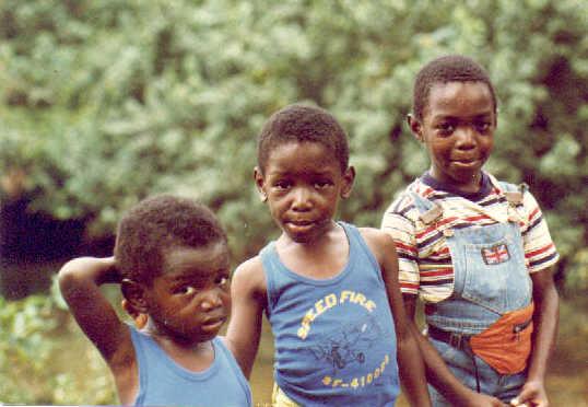 cliff09.jpg - Me and my brothers hiking
